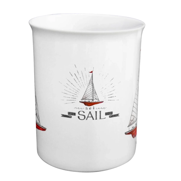 Kubek porcelanowy z czerwonym jachtem w pudełku prezentowym Sea-Club